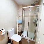 Captain's Penthouse 아파트 *